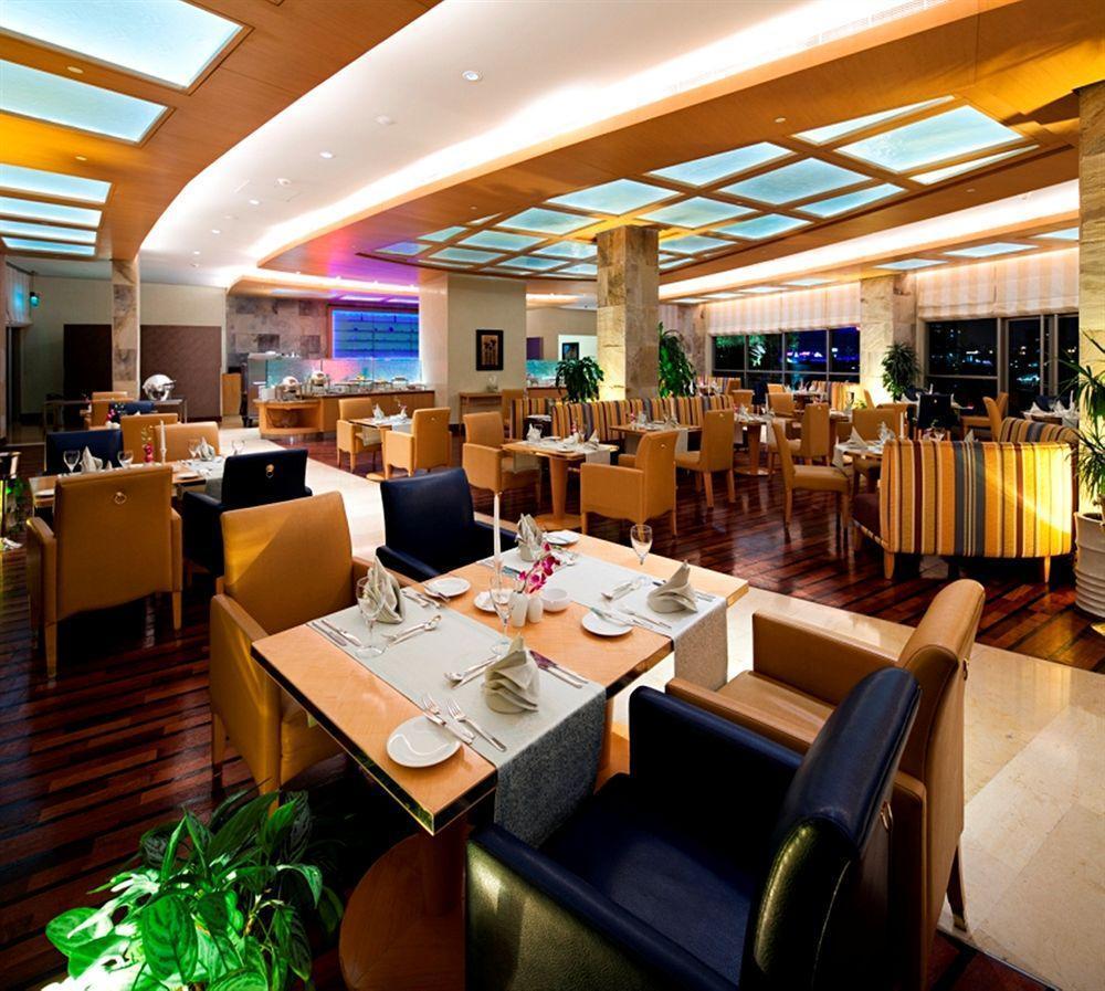 Marina Hotel Kuwait Salmiya Екстер'єр фото